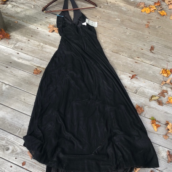 🆕 Cache Gown (new with tags) - Picture 5 of 8